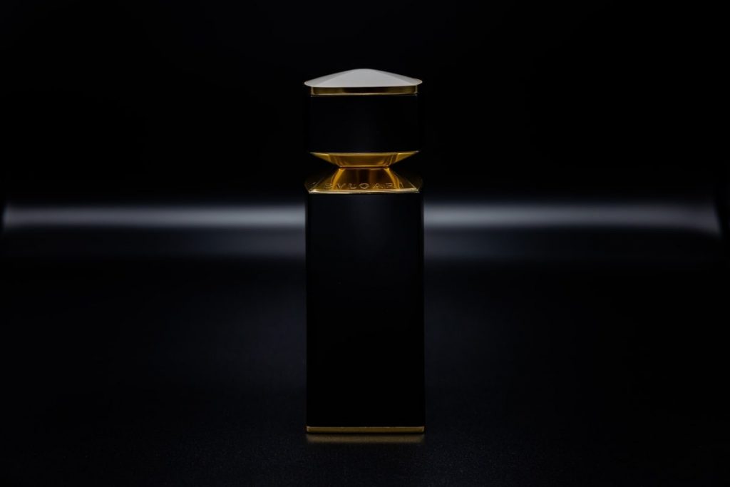 Top 10 Niche Perfume Brands: The Ultimate List (2023) - Scent Grail