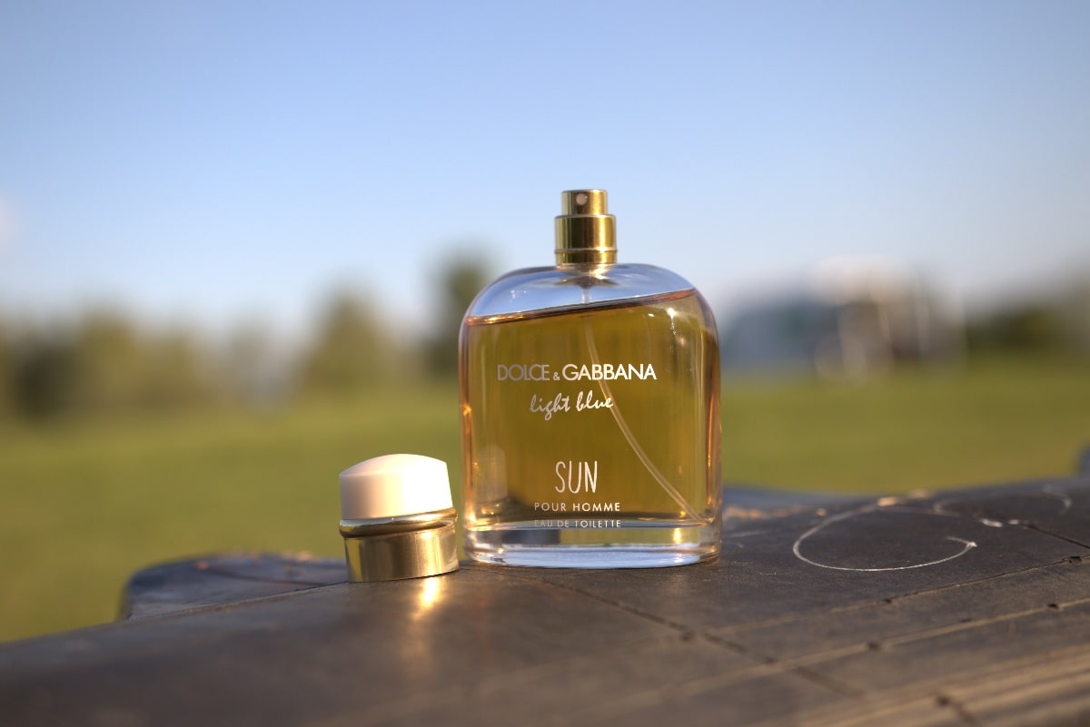 Dolce And Gabbana Light Blue Sun Pour Homme Review (2024) - Scent Grail