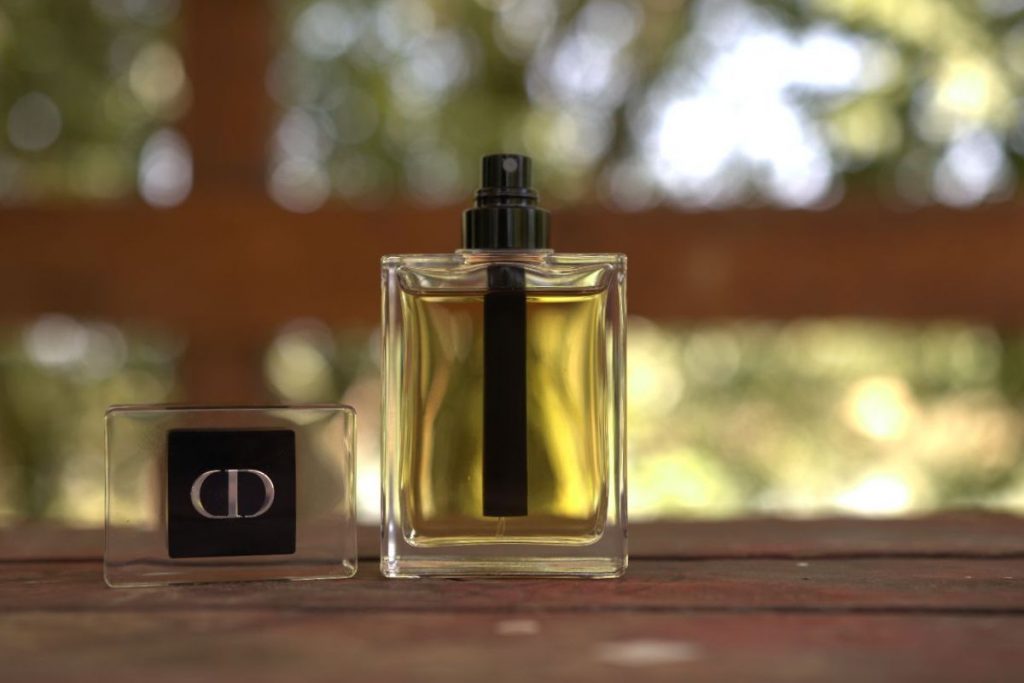 Dior homme shop intense vs sauvage