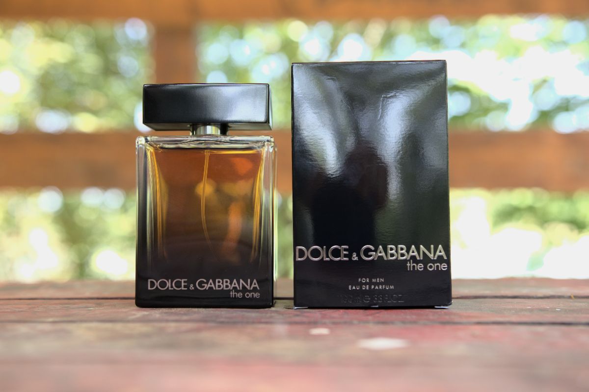 Dolce and Gabbana The One Eau de Parfum bottle and box