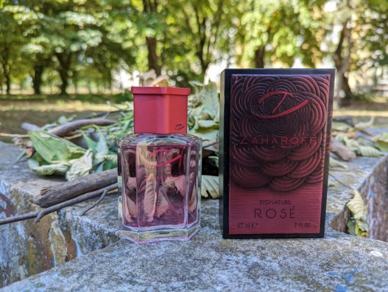 Zaharoff Signature Rose Review: The Best Rose Fragrance On The Market (2023)