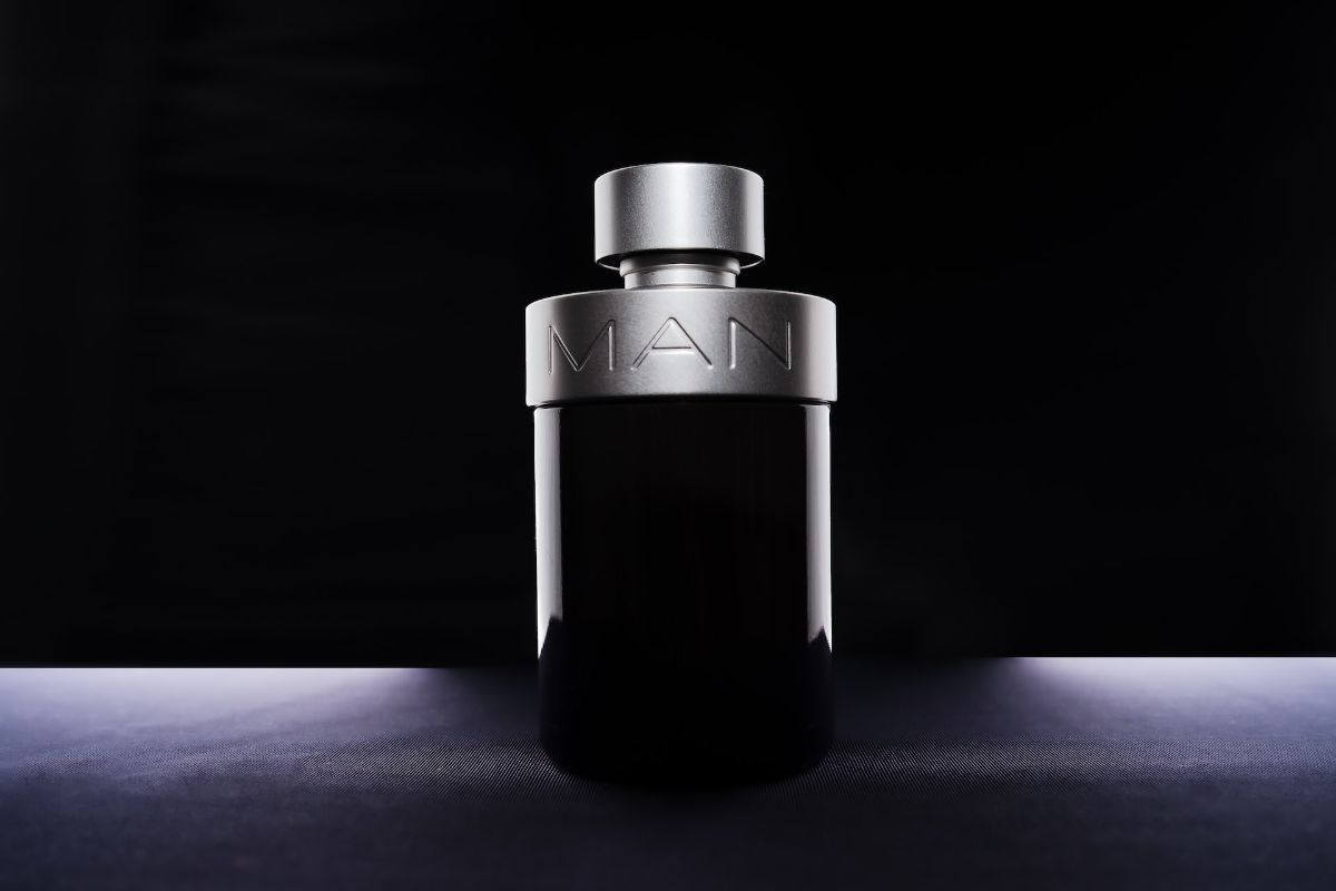 Top 10 Best Cheap Winter Fragrances For Men (2024) Scent Grail