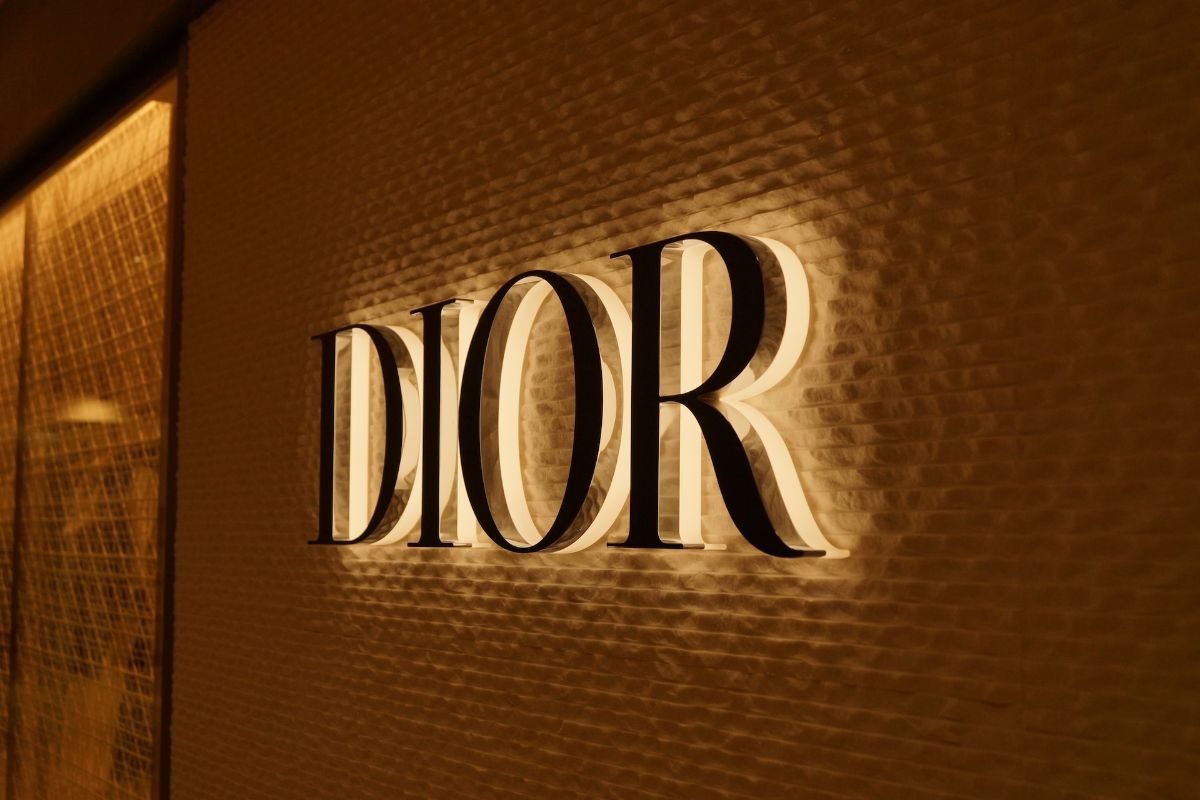 Best Dior Perfumes - Dior Logo