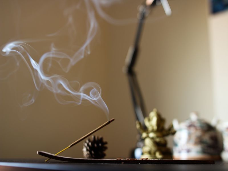 body kouros - incense stick