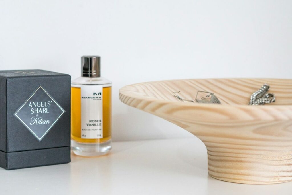 bottle worthy fragrances kilians angel share 5 Full Bottle Worthy Fragrances You Should Consider Buying bottle worthy fragrances - kilians angel share