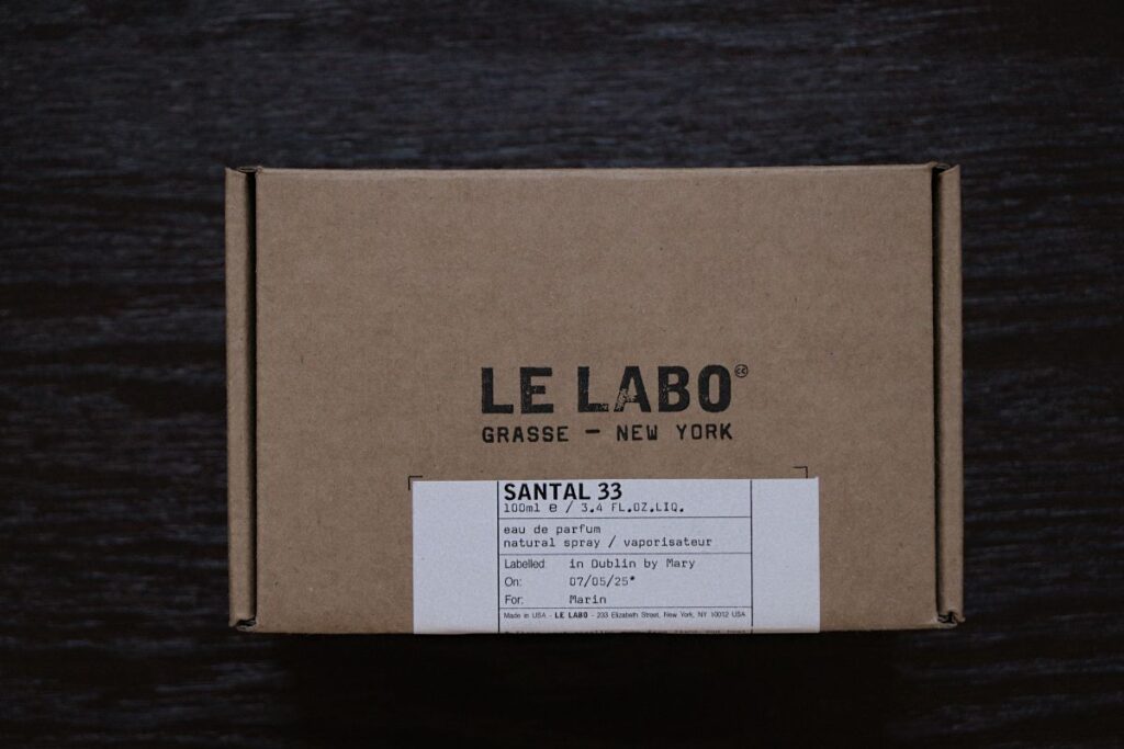 Le Labo Santal 33 box Le Labo Santal 33 Review (2025): Trendsetter Le Labo Santal 33 - box